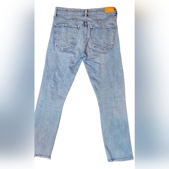Citizens of Humanity Elsa Mid Rise Slim Fit Crop - Cadence - Picture 2 of 9